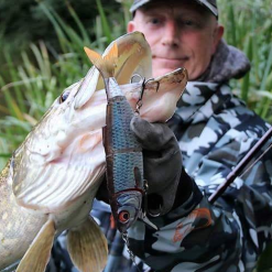 Savage 4Play V2 Liplure 13.5cm -Rods Sales Shop tche10f2636985422902958444